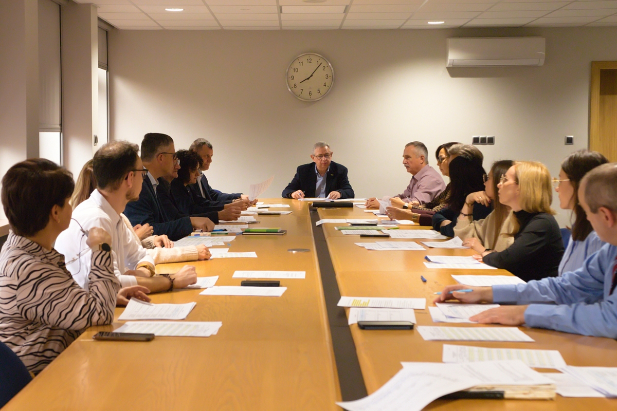 otwarcie posiedzenia przez Dyrektora COBORU